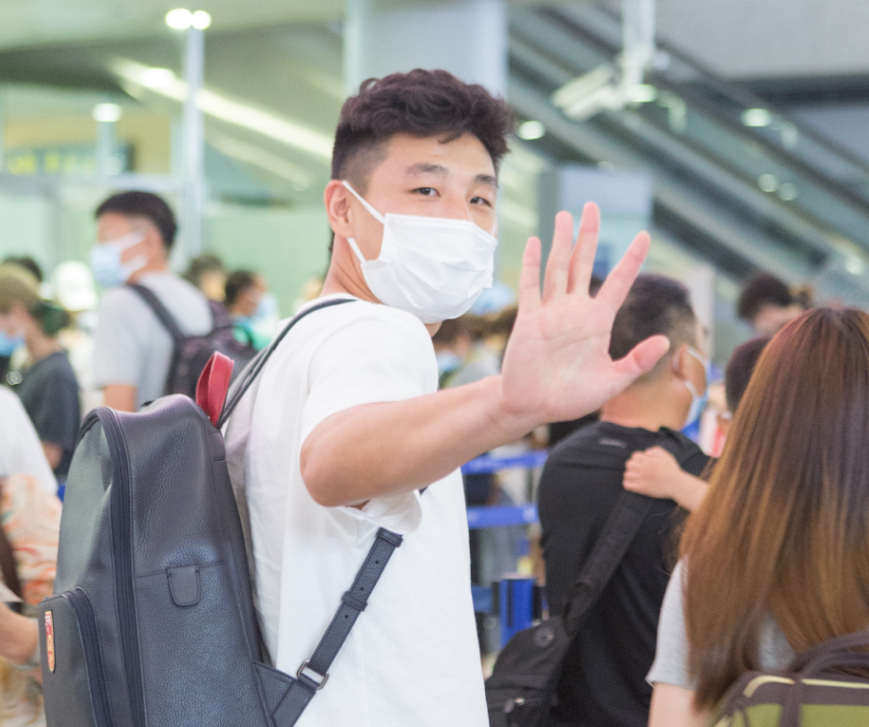 窗口期夏洛特黄蜂调整名单以备荷甲，回应争议环节打磨，媒体盛赞，更衣室氛围转暖(美国90天窗口期已过60天)-开云体育官网